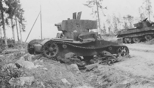 Archivo:OT-130 destroyed.jpg