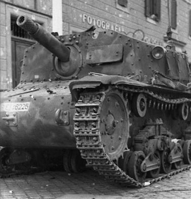 Archivo:Semovente M42 12.jpg