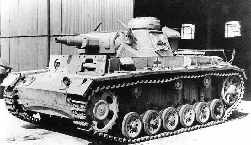 Archivo:Panzer III Ausf. N.jpg
