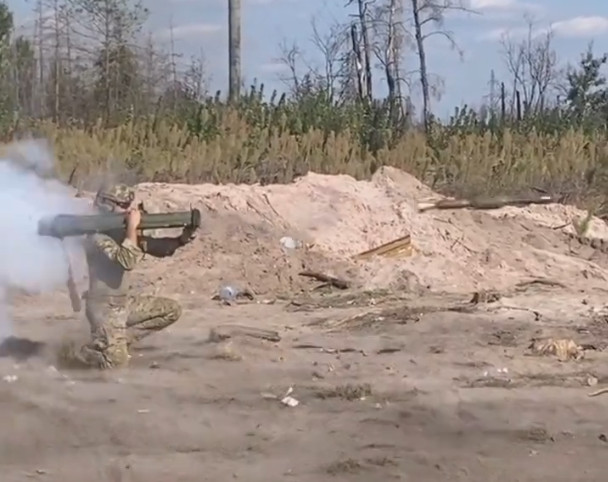 Archivo:Rpg-30 as2352.jpg