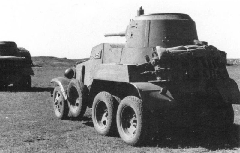 Archivo:BA-10M img2.jpg