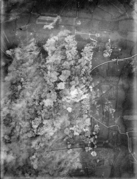Archivo:Villers-Bocage destroyed.jpg