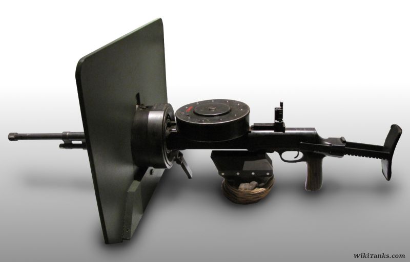 Archivo:DT tank machine gun 1.JPG