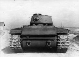 Parte trasera de un KV-1S.