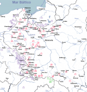 Despliegue de las divisiones alemanas (azul), polacas (rojo) y eslovacas (verde) inmediantamente después del comienzo de la invasión germana.