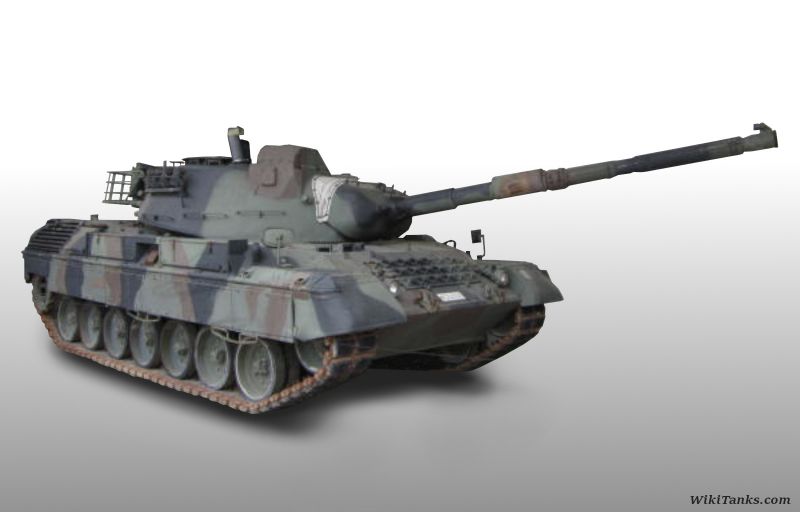 Archivo:Leopard 1A5 B3 vista lateral.jpg