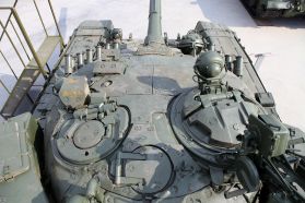 Vista superior de la torreta de un T-72A.