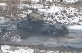 T-90S con dispositivo antiminas TMT-K dañado y abandonado cerca de Marinka, finales de enero de 2024.