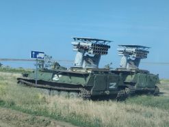 MT-LB con lanzacohetes múltiple A-22 Ogon con cohetes de 140 mm.[7]