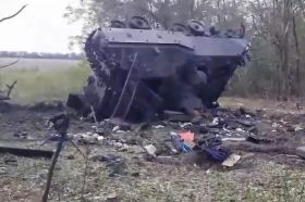 Un YPR-765 destruido en el frente de Zaporiyia. Junio de 2023.