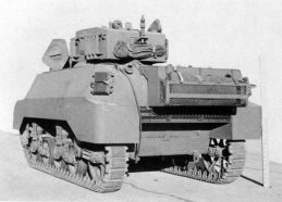 Aspecto de un M3A3 Light Tank desde atrás.