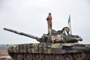 UA 24th brigade tankmen 02.jpg