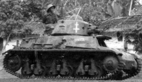 Una imagen más cercana de un H39 de la Francia Libre en Gabón.