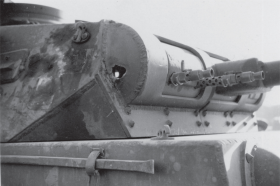 Pz.III Ausf. C alcanzado por un proyectil perforante durante los combates en Polonia, septiembre de 1939.