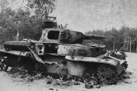 Panzer IV Ausf. B de Victor IV Albrecht von Ratibor, destruido por el cazacarros TKS z Nkm 20 mm del suboficial Orlik.