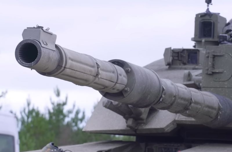 Archivo:Challenger2 22341234.jpg
