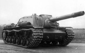 Un SU-152 producido a finales de 1943.