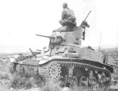 Un M3 Light Tank del 13.º Regimiento Blindado estadounidense durante la Campaña de Túnez, enero de 1943.