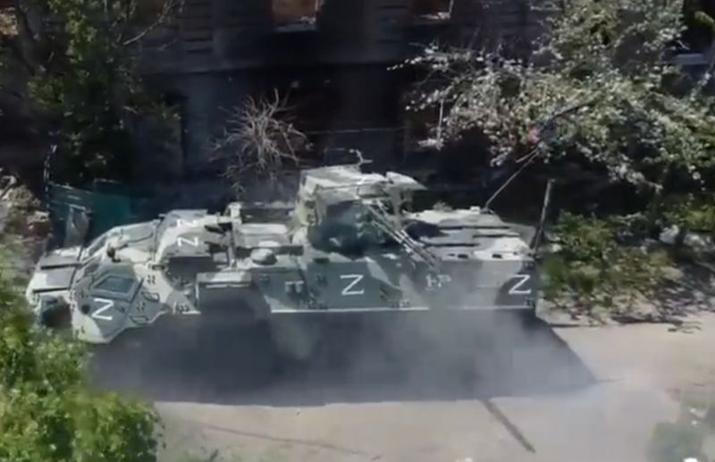 Archivo:Btr-4 russ0348502845.jpg