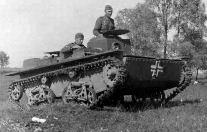 Archivo:T-37-38 04.JPG