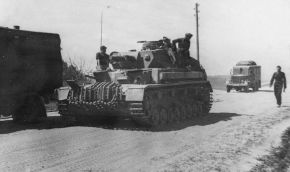 Otro Panzer IV Ausf. E de la 12.ª División Panzer en el Frente Oriental.