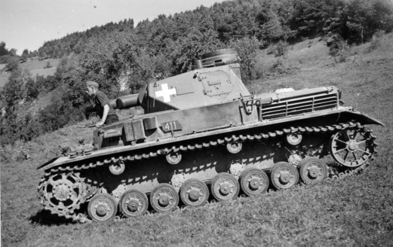 Archivo:Pz4ac06-84e3629f8c1d2285b371358dc27157b5.jpg
