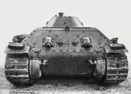 Vista trasera de un T-34 Mod. 1940.