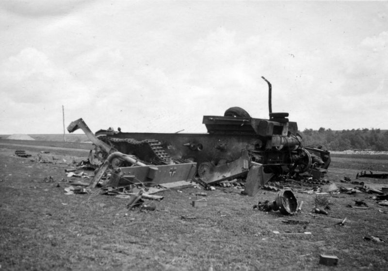 Archivo:Pzkpfw4de14-c3795d8dc2ae3c3670ec84935607b391.jpg