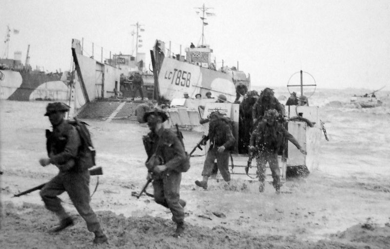 Archivo:50th division.jpg