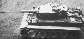 Un Tiger de producción temprana (Frühe Production Modell).