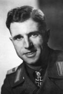 Hugo Primozic en los últimos años de la guerra sería asignado a distintas unidades de entrenamiento y de reemplazo.