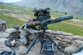 TOW montado en un trípode M41.