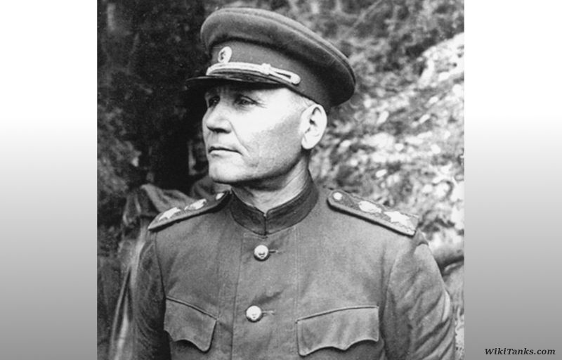 Archivo:Ivan Konev 1945.jpg