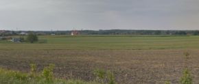Foto actual del punto de encuentro entre el 2.º BTL y la 1.ª Panzer el 5 de septiembre al norte de la localidad de Wola Krzysztoporska, 10 km al suroeste de Piotrków Trybunalski.