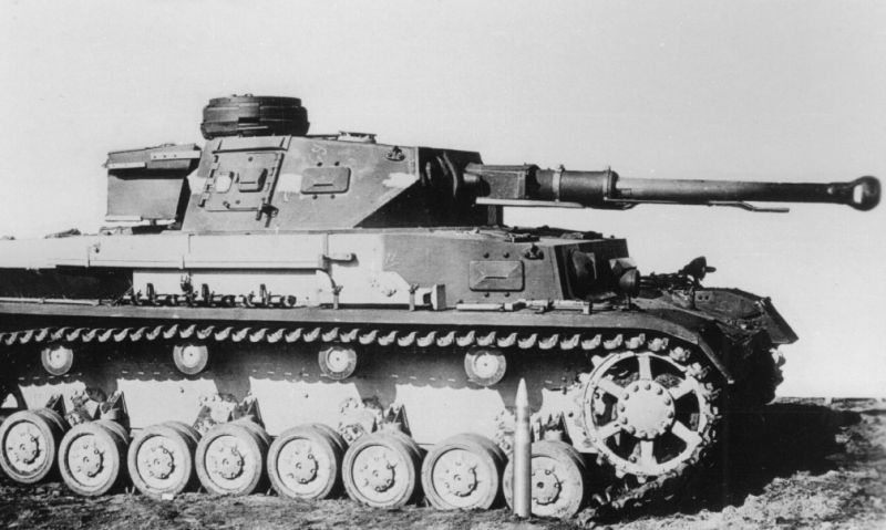 Archivo:Pz.IV Ausf.F2 31327.jpg