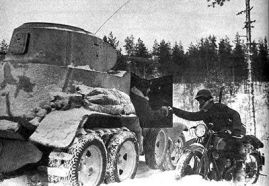 Un BA-10 con las cadenas instaladas en el invierno de 1940.